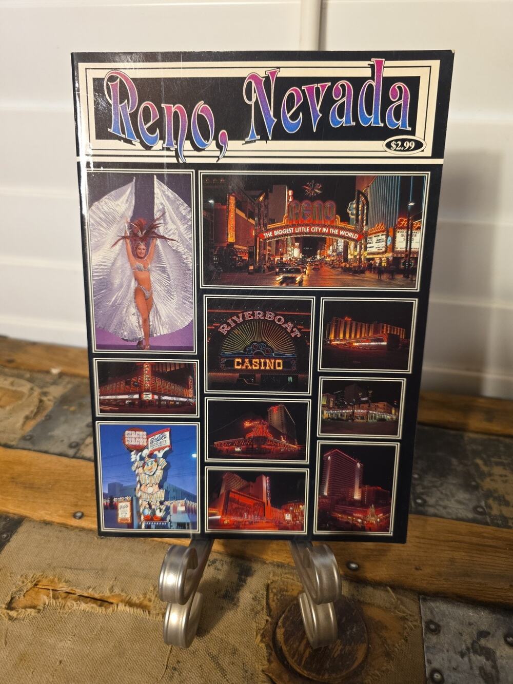 Vintage Reno Nevada Souvenir Photo Booklet Multi View Casino Night Lights Neon